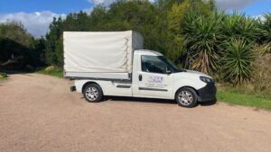 Veicolo autorizzato per il trasporto rifiuti di GA Gestioni Ambientali.